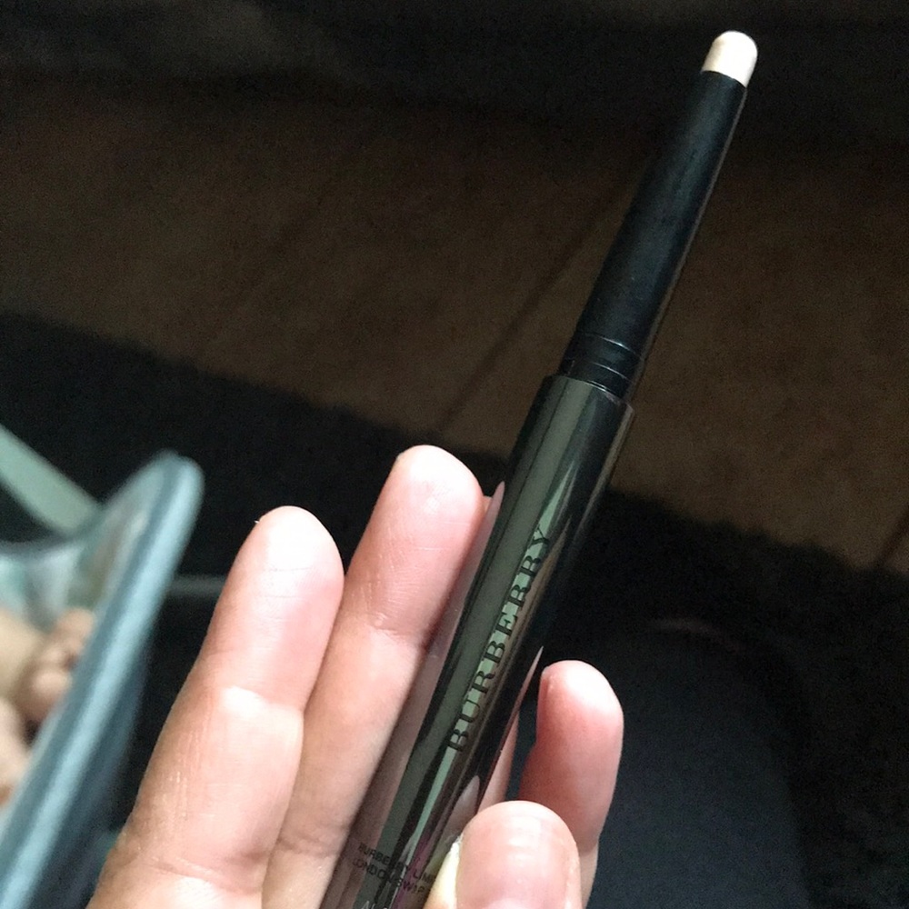 New Burberry highlighter